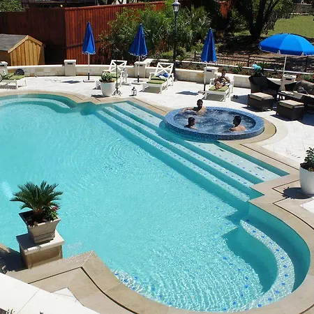 Paradise Resort At Hill Country